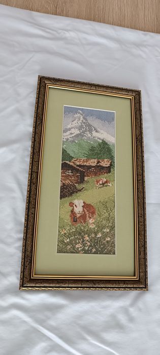 Картини вишиті хрестиком нитками дмс