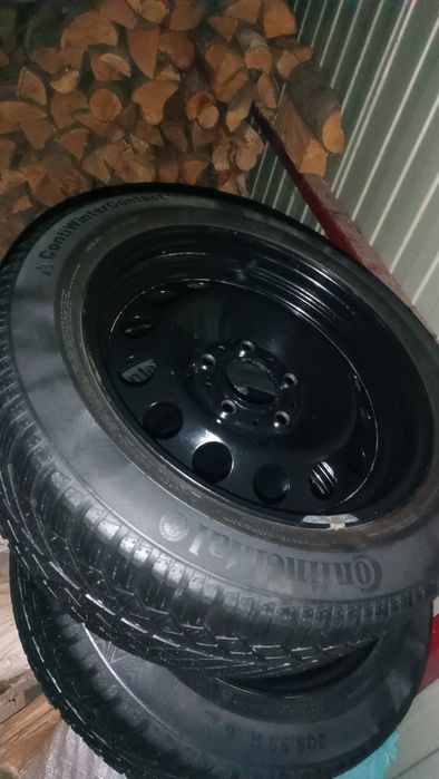 БМВ продам Зимні Шини  с дисками Континенталь 205/55/16