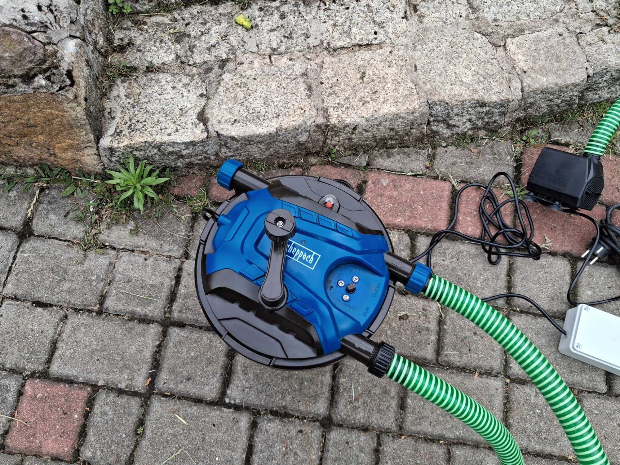 Zestaw Filtrujący Ciśnieniowy od Oczka Wodnego Stawu Scheppach PFS8000