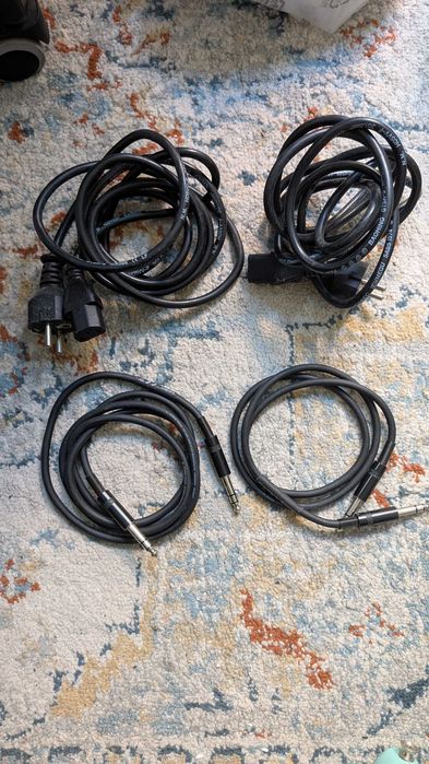 Monitores Yamaha HS8 de Estúdio (par)