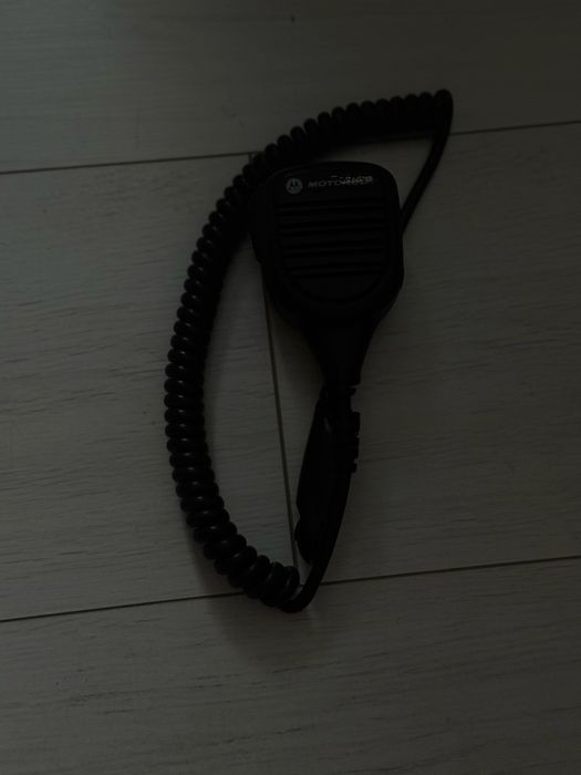 две рации Motorola HT1250 + аксессуары