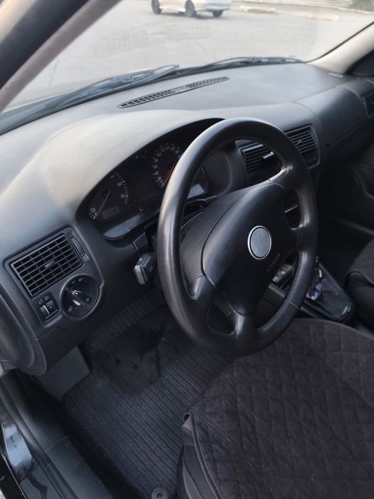 Обміняю Volkswagen Golf IV 1.6 mpi 1998 рік