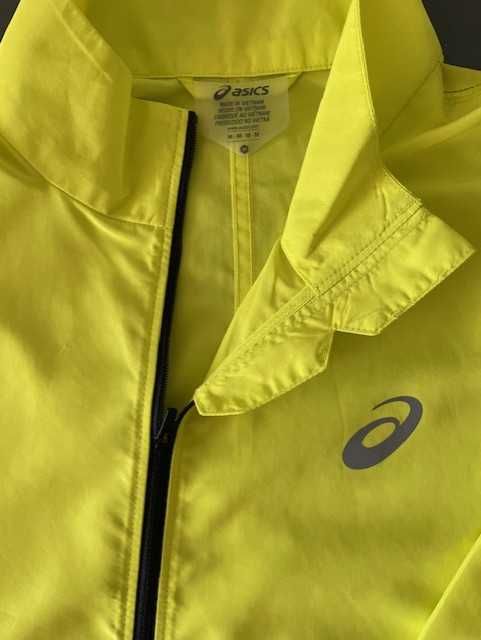 Casaco Asics Core tamanho M