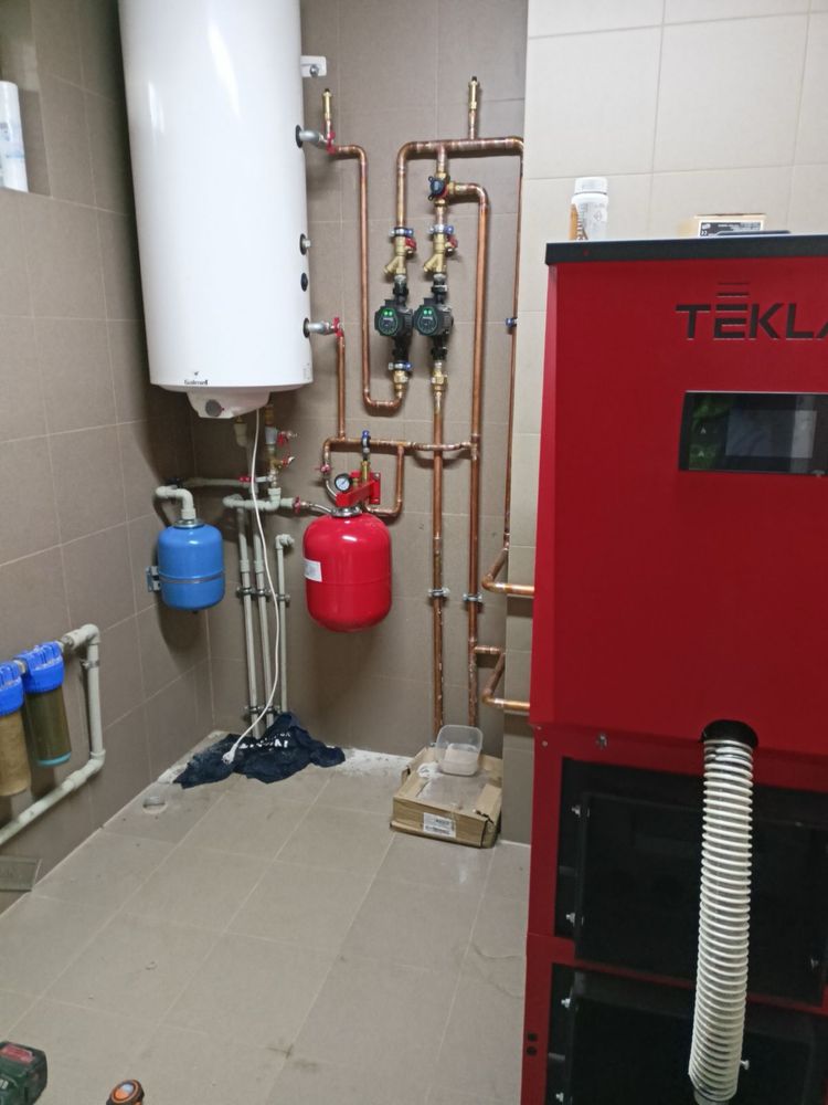 Hydraulik wymiana grzejników montaż klimatyzacji kabiny prysznicowej