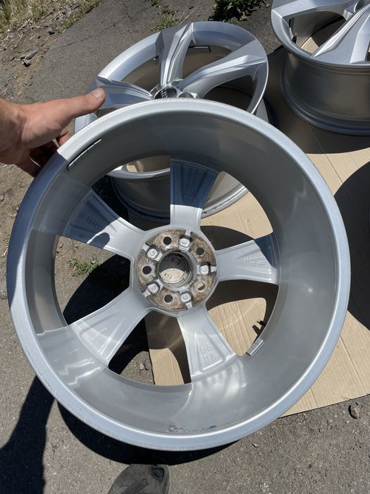 Диски R19 5/112 ET34 ЦО 66,5 Audi Q5/Q3/A3/A4/A6/Volksvagen/ Skoda