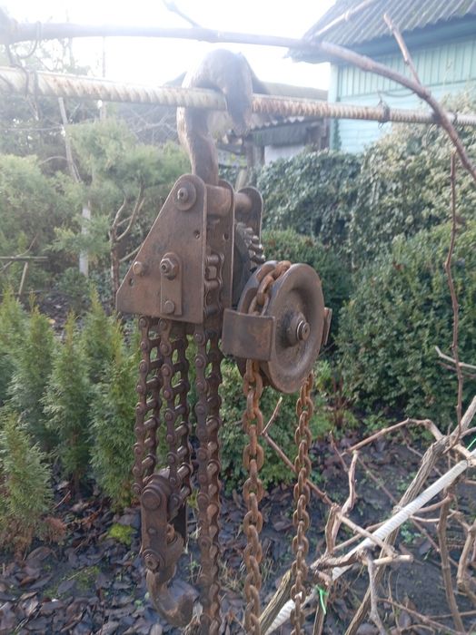 Лебідка ланцюгова таль.