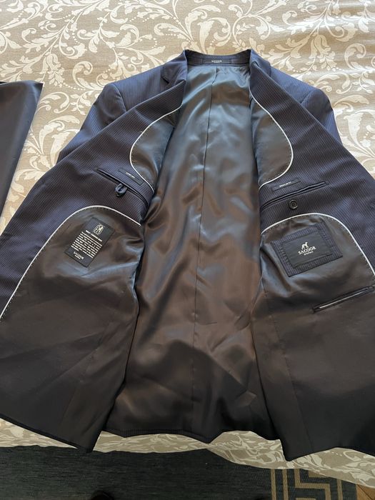 Fato Novo, a estrear, nunca usado!