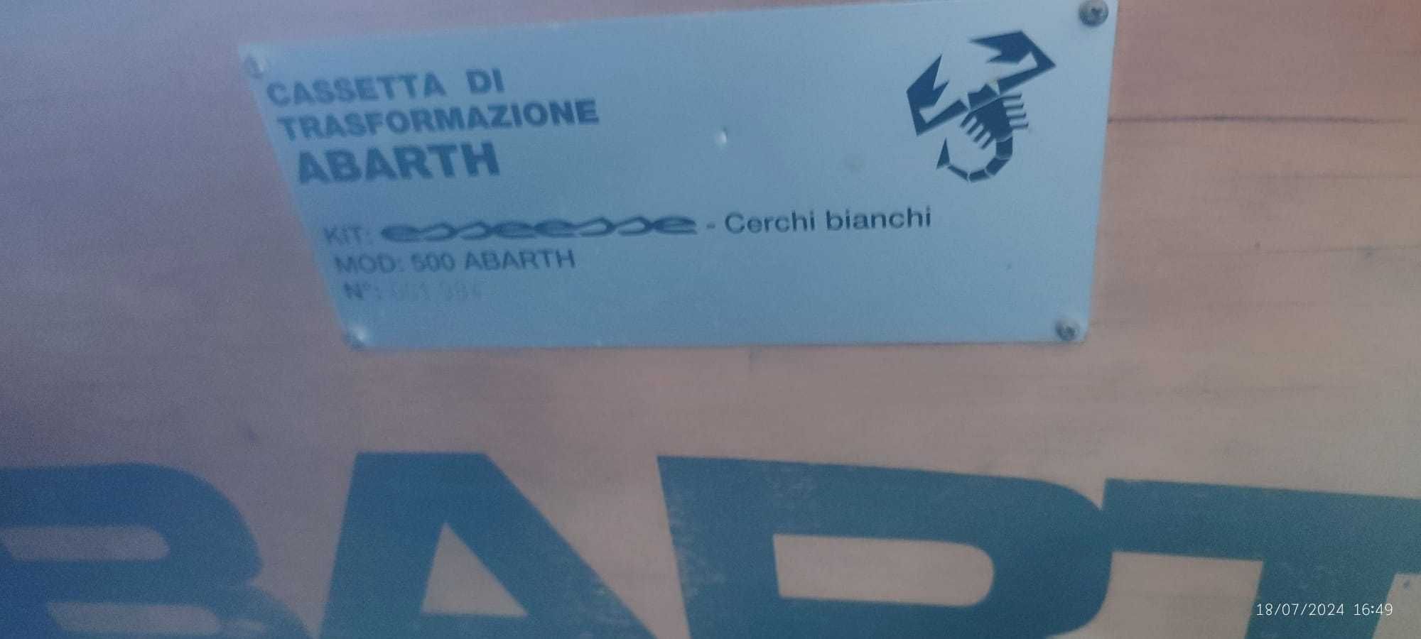 Caixa de Transporte ABARTH Limited Edition