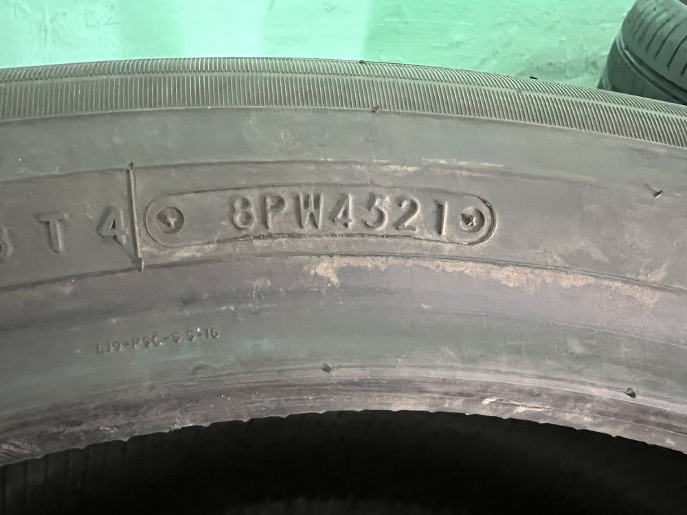 Toyo 225/55R19 лето шины резина