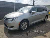 Chrysler Pacifica 2018 Chrysler Pacifica LIMITED - portal do licytacji BIDUSA.PL