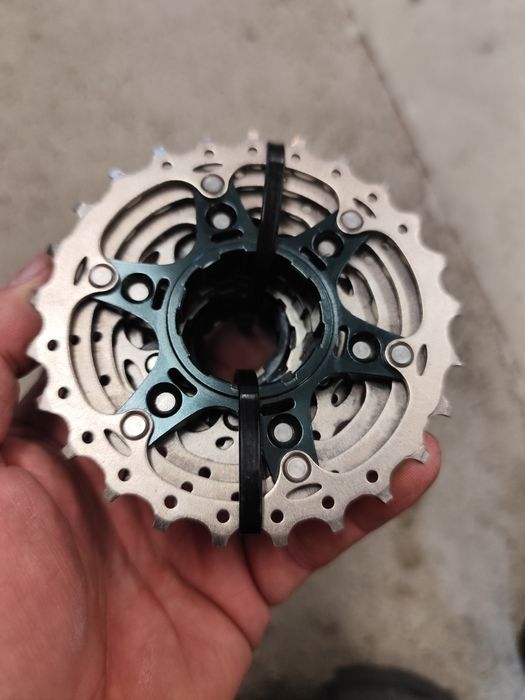 Kaseta Shimano Ultegra CS-R 8000 ,11 rzędowa1