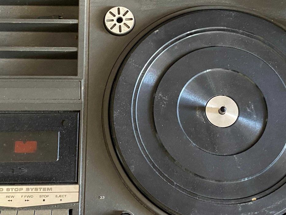 Sanyo music system DXT 5007K (sistema de som antigo)