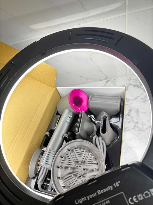 Фен-стайлер  1600 — потужність без шкоди для волосся