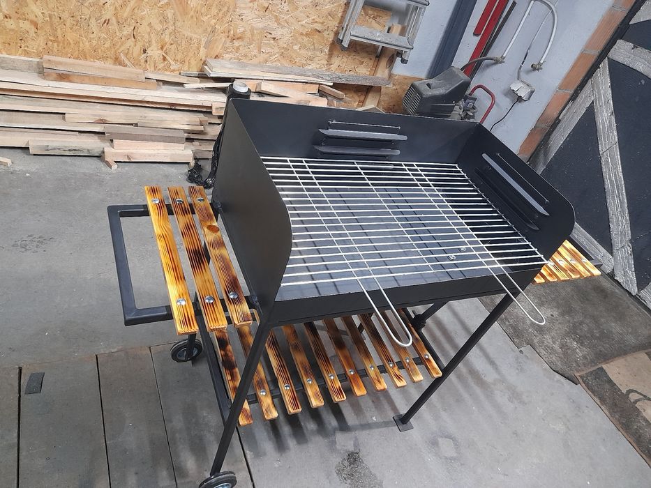 Grill ogrodowy 70×40