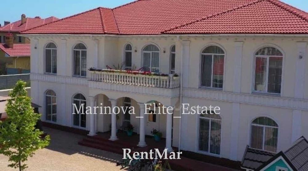 Дом высокого уровня комфорта для большой семьи Совиньон 6 спален Видео