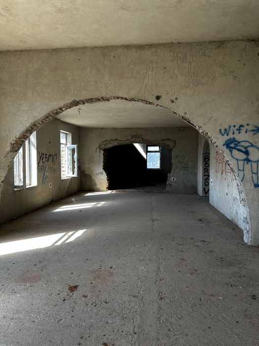 приміщення за межами міста