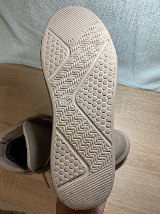 Хайтопи жіночі б/у