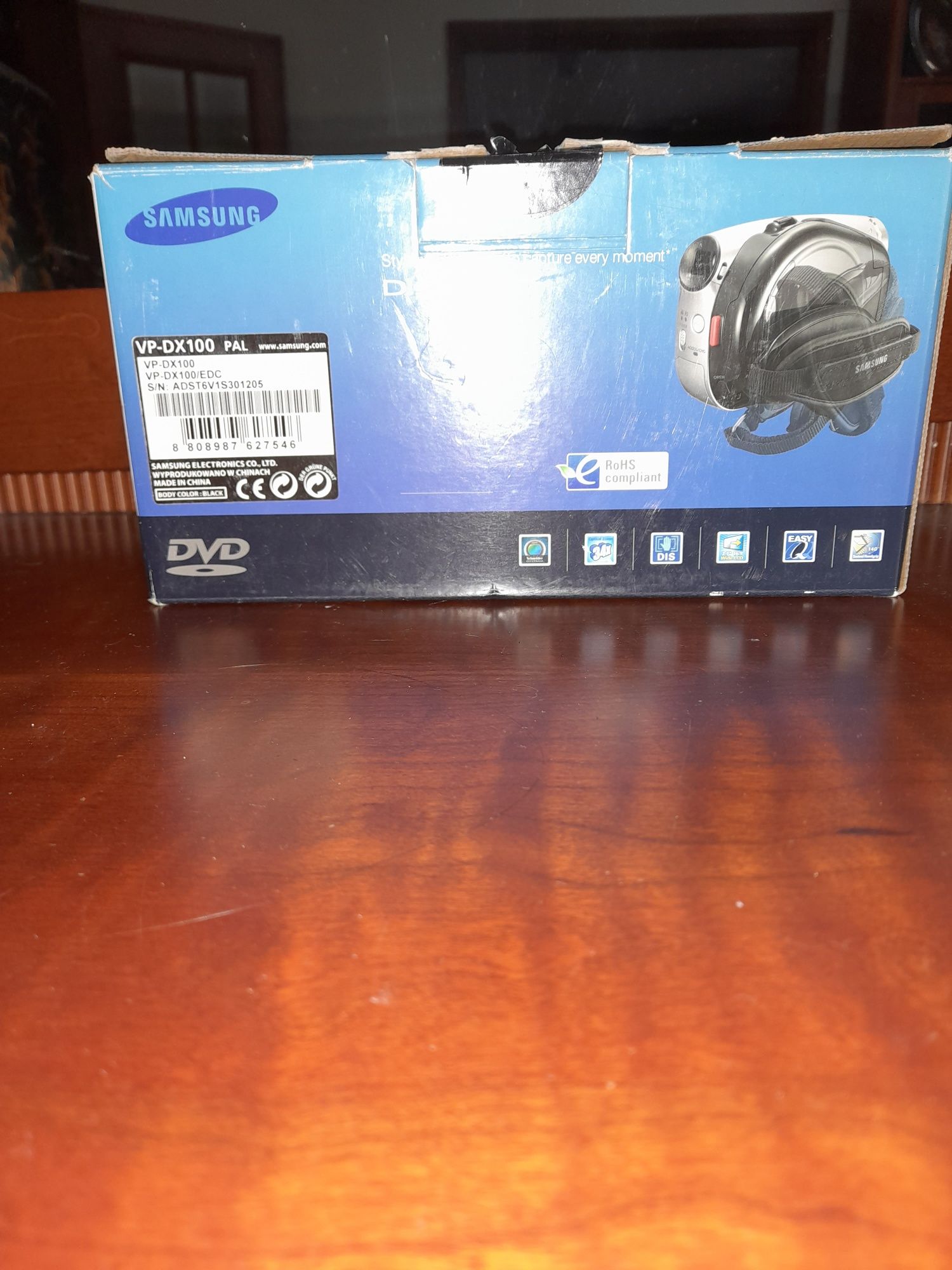 Máquina de filmar digital Samsung VP-DX100.