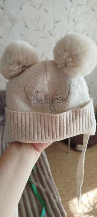 Шапка зимова для дівчинки