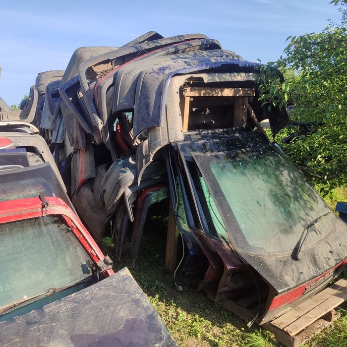 Бампер задній до різних авто четайте опис