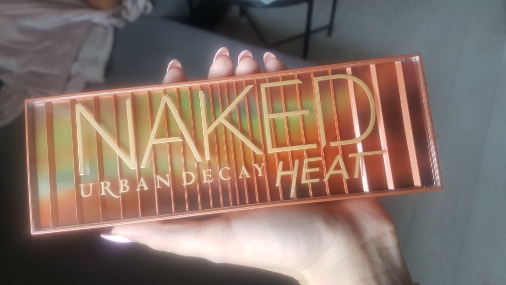 Paletka Urban Decay  Heat