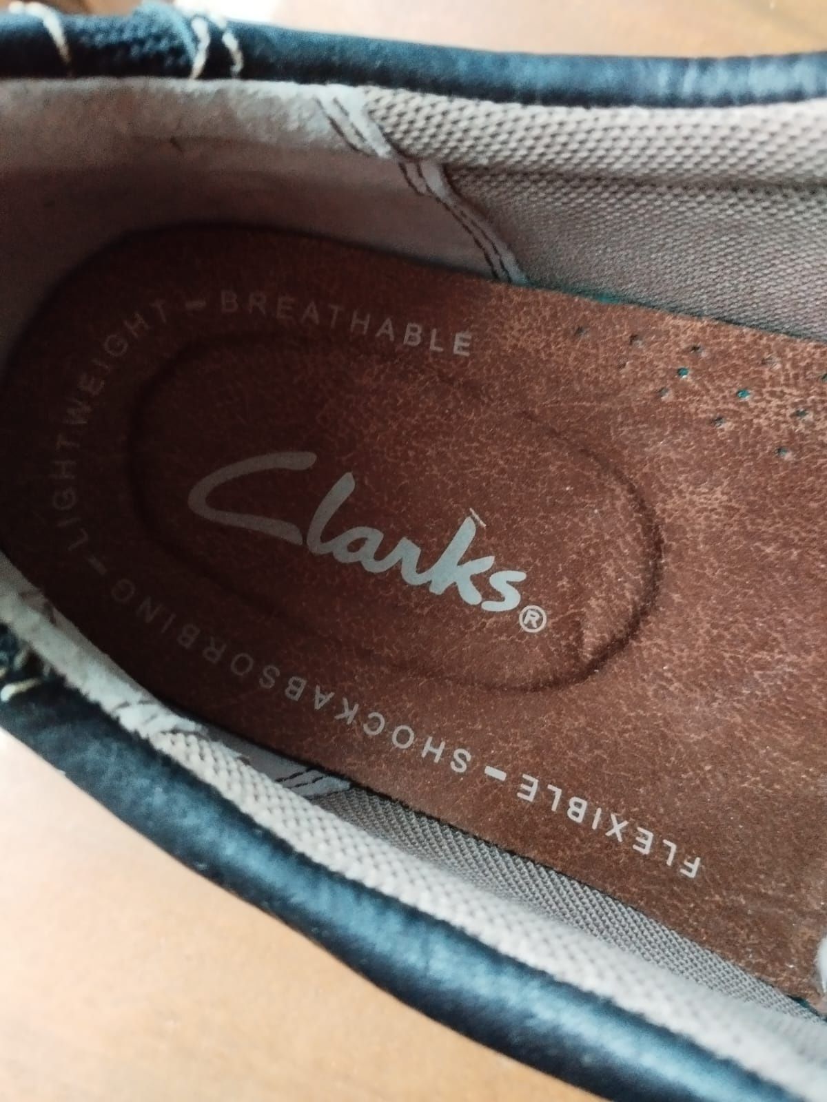 Clarks 44 розмір туфлі