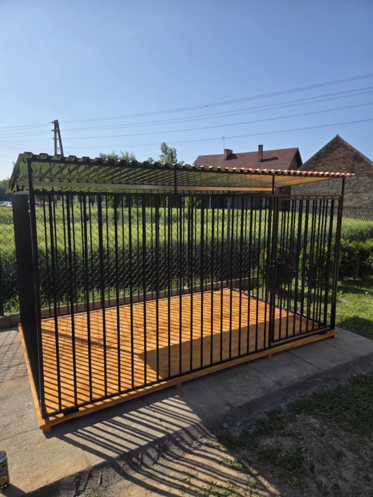 Kojec dla psa. Solidnie wykonany. Szybkie terminy realizacji
