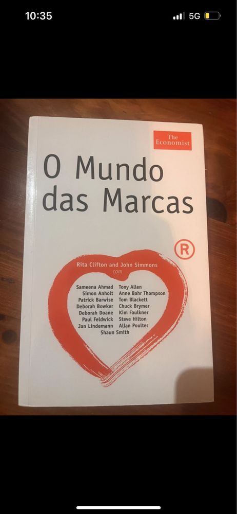 Livro: o mundo das marcas - Rita clinfton e john simmons