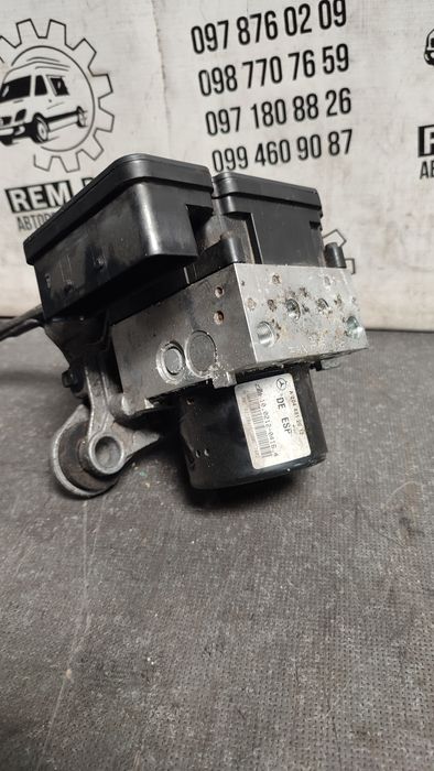 Блок ABS MB C-class w204 A2049012500