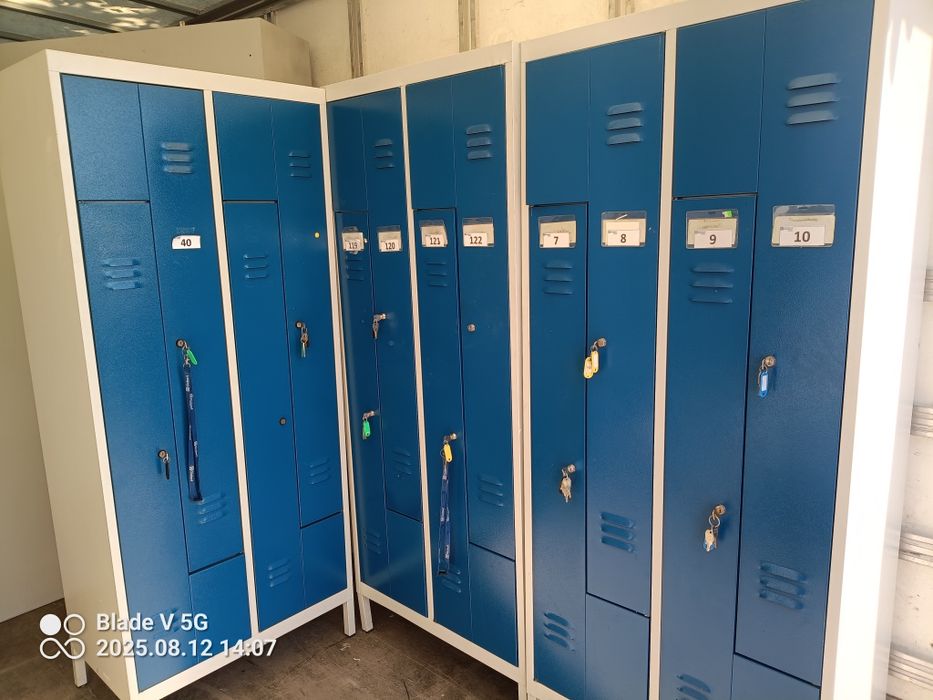 Szafka BHP pracownicza socjalna ubraniowa firmowa