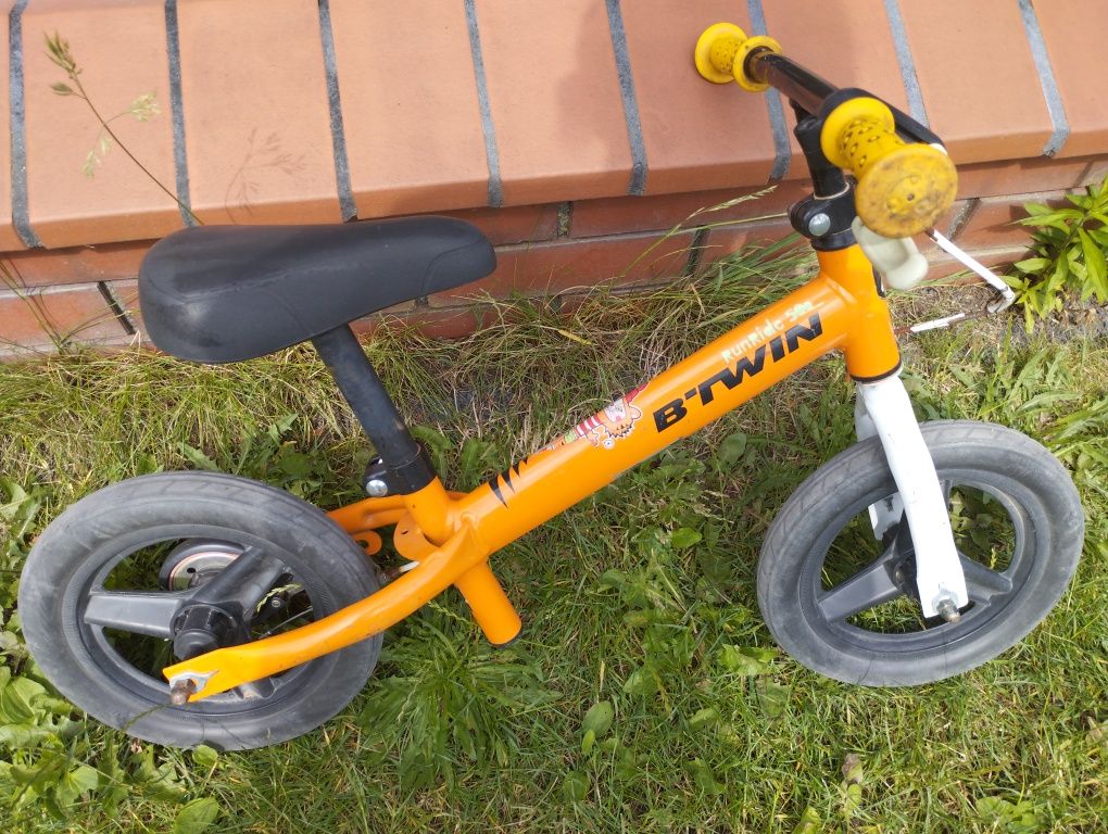 Rowerek biegowy B-twin