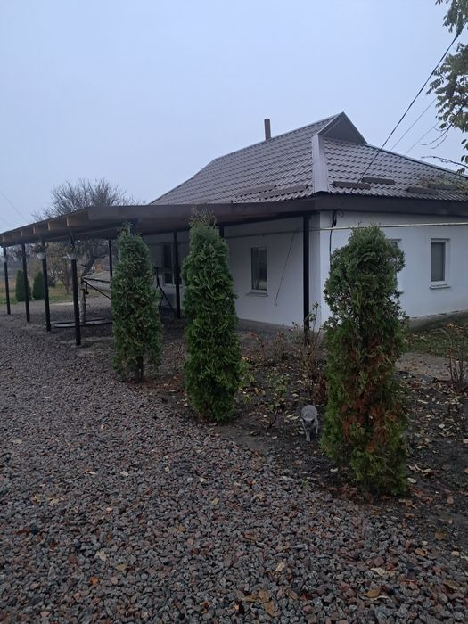 Продаж  будинку на Козацькій