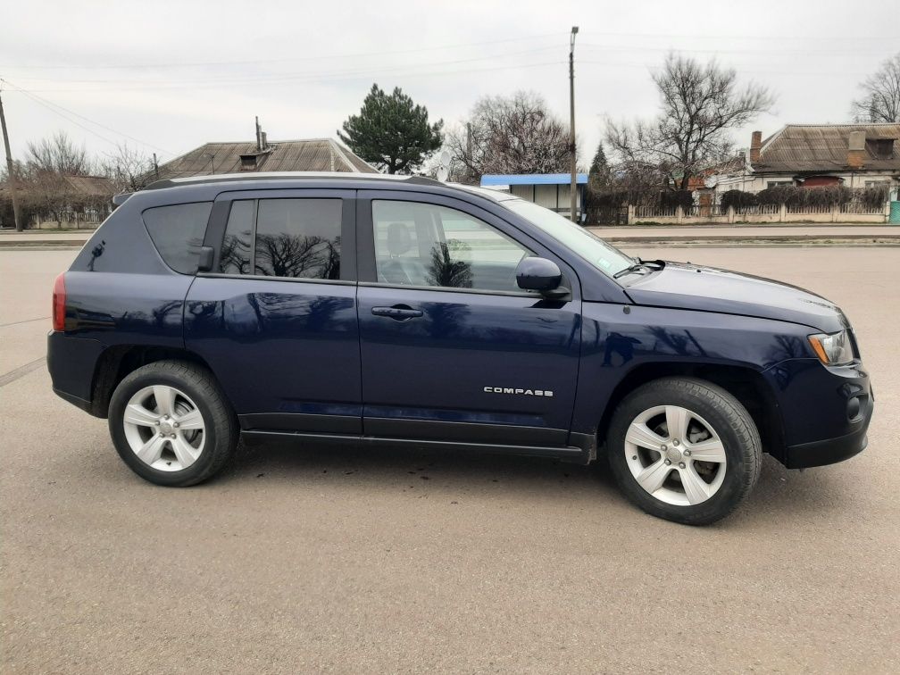 Jeep compass latitude 2015