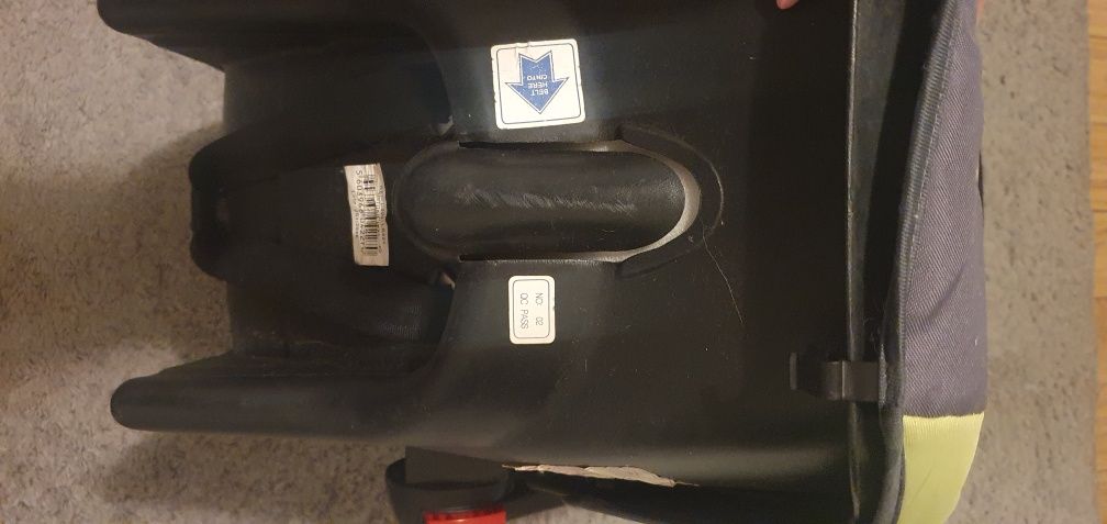 Cadeira Ovo Adaptável a automóvel
