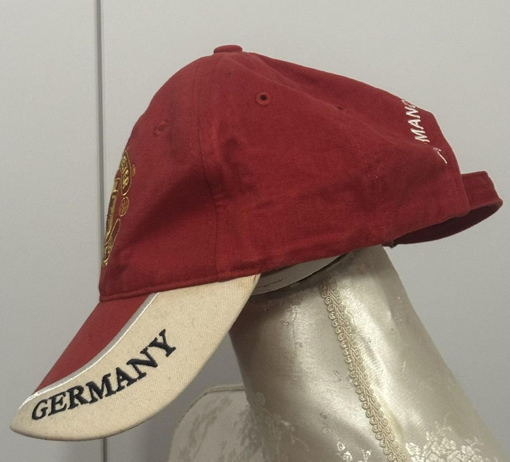 Czerwona czapka z daszkiem Royal Germany Menchester United