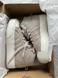 Buty Adidas w rozmiarze 36,5