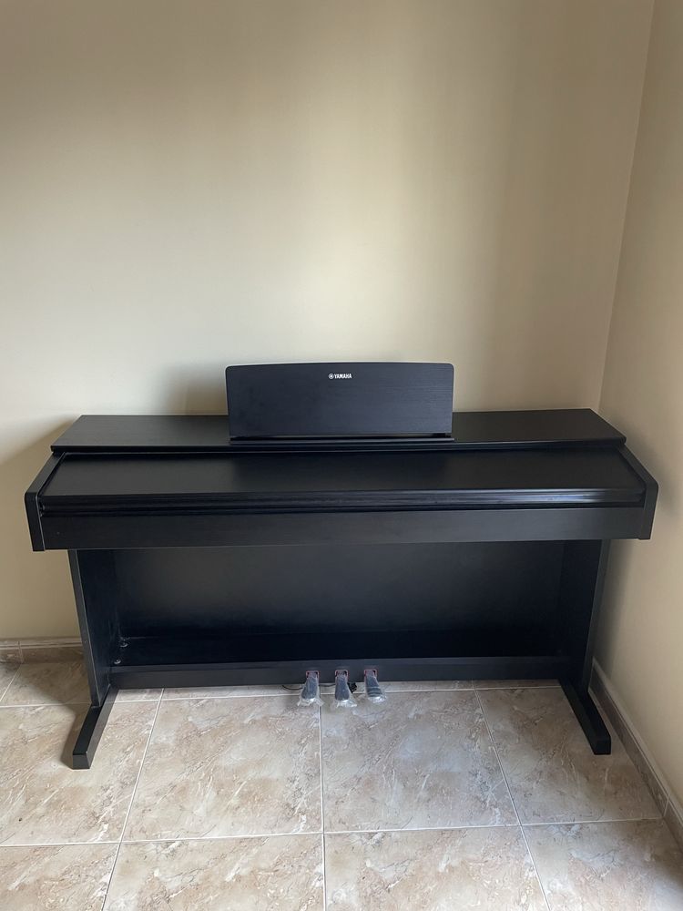 Piano Yamaha Ydp 143