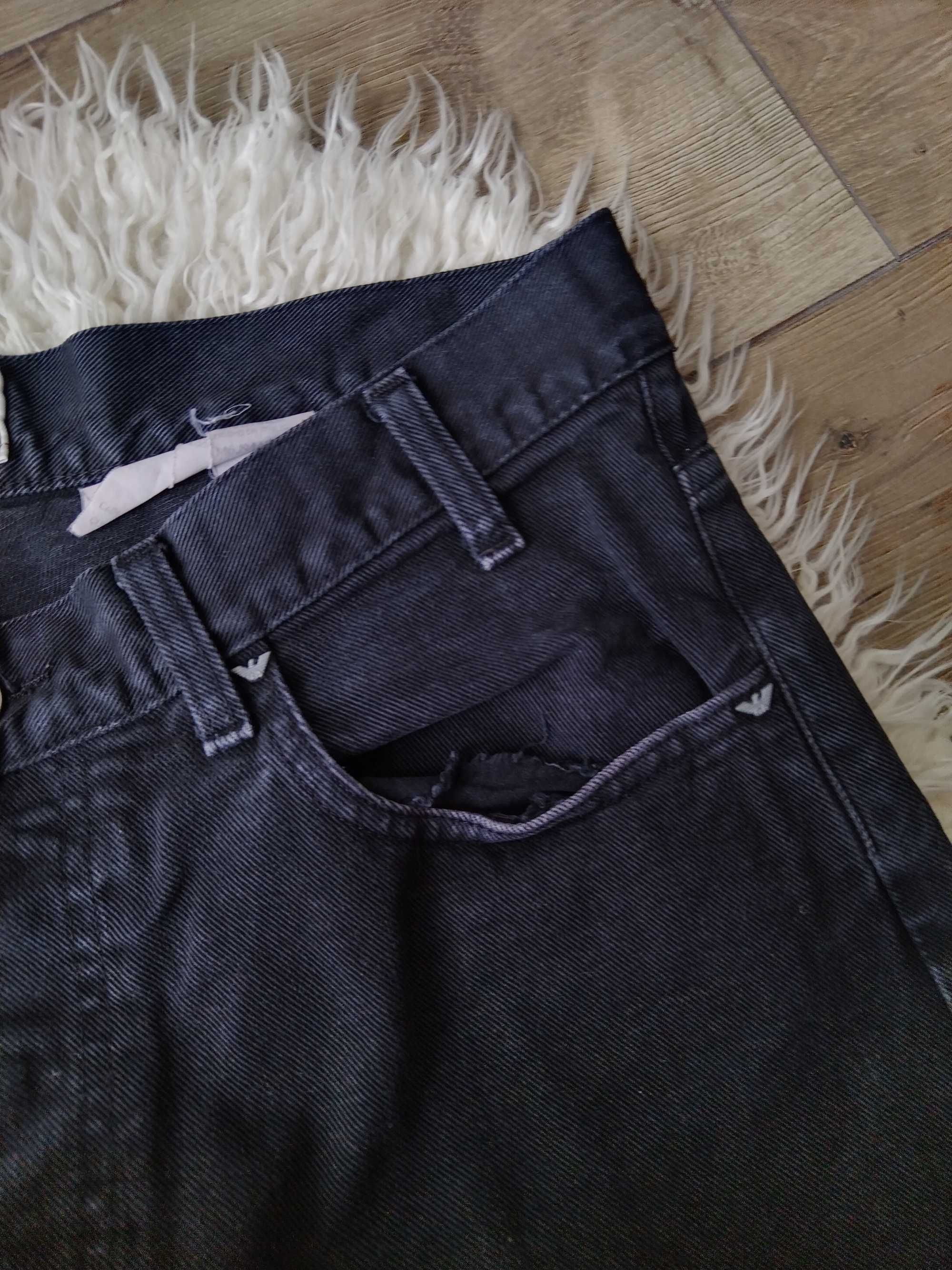 Czarne jeansy Armanijeans