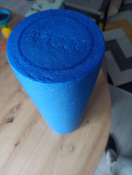 Wałek do masażu średnio twardy EPS 45 cm Roller