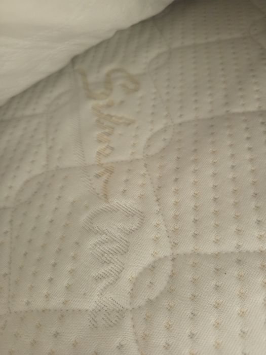 Łożko 140x200 z materacem