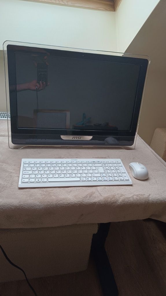 Komputer All-In-One MSi Dotykowy MS-6657