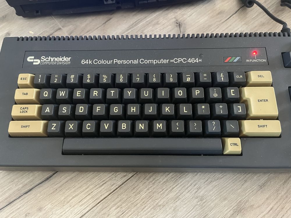 Komputer Amstrad SCHNEIDER CPC 464 - zestaw