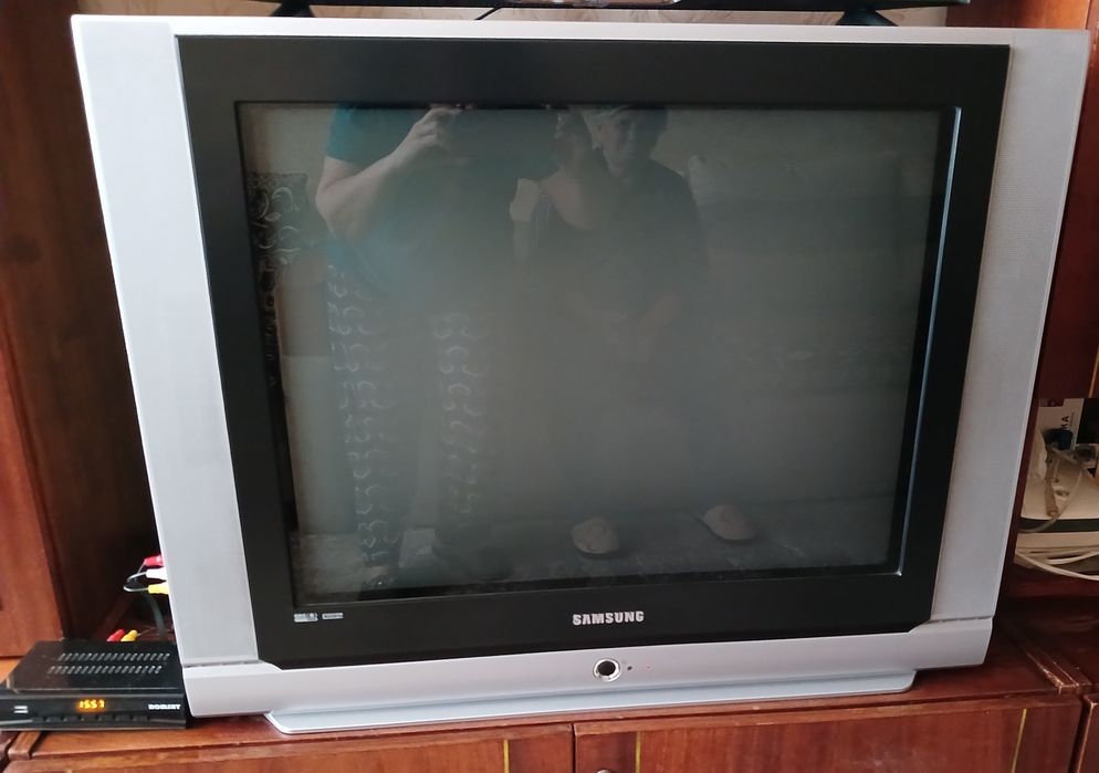 Телевізор Samsung  Т2 ТВ Тюнер приставка