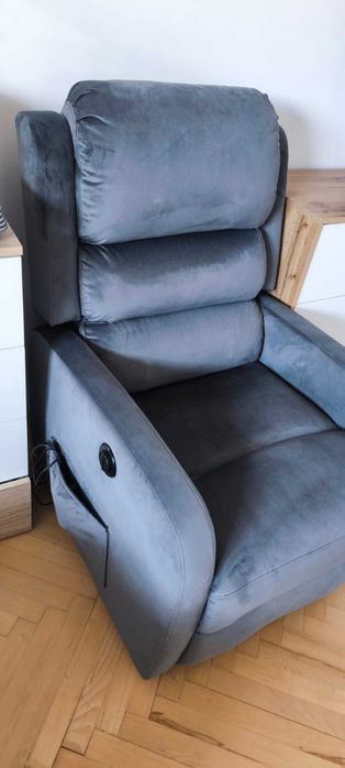 fotel velvet Pegaz M rozkładany z masażem na pilota