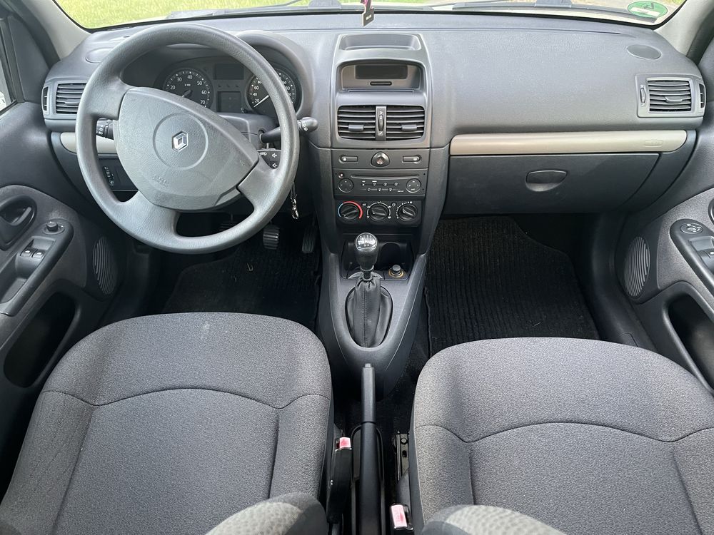 Renault Clio 1.2i klima stan bdb