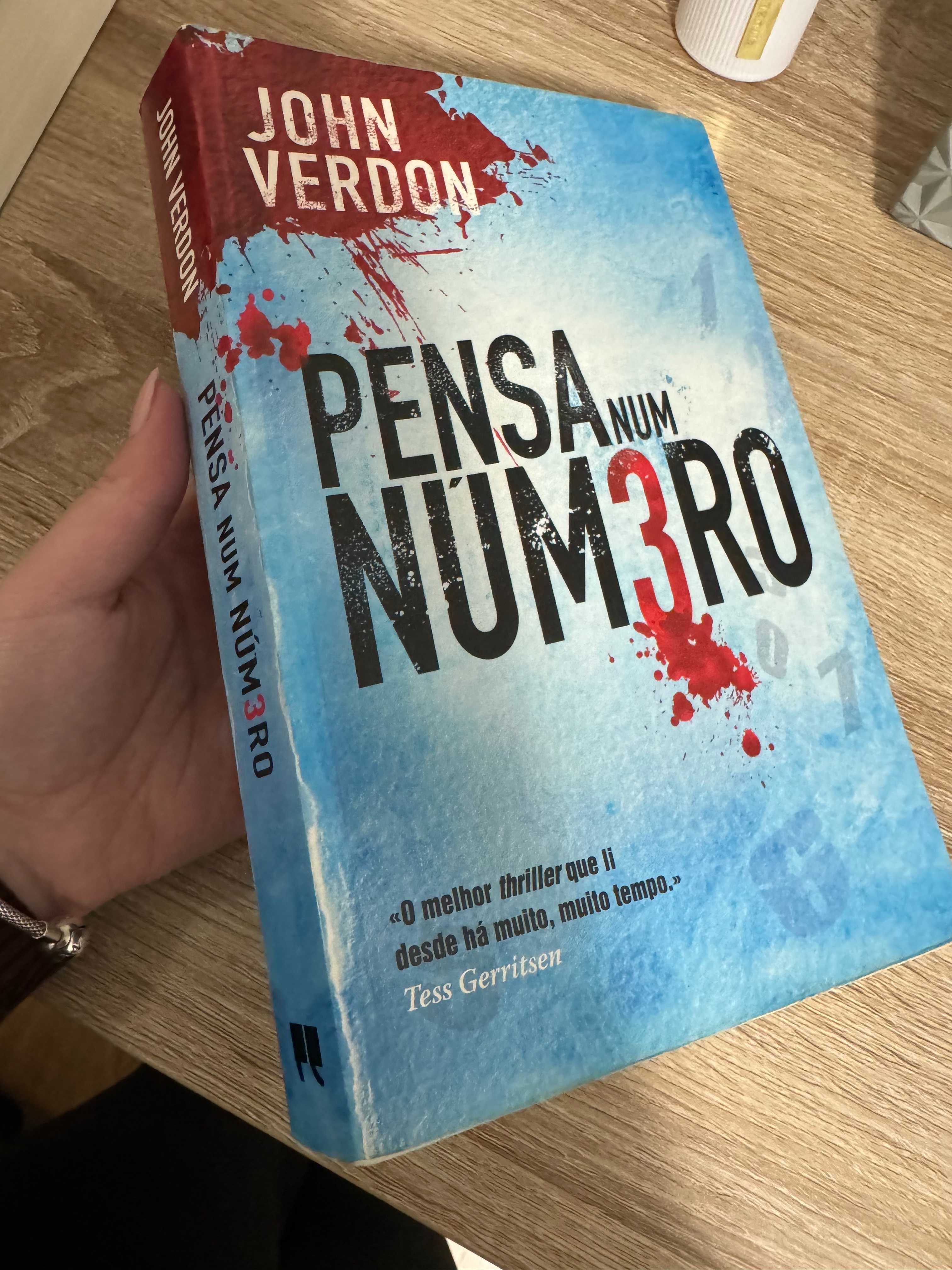 Livro "Pensa num número", de John Verdon