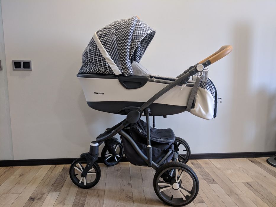 Коляска Bebetto Bresso 01 графит рама 2 в 1