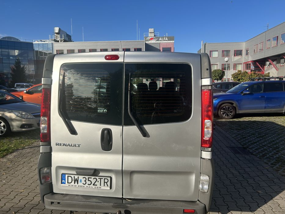 Renault Trafic 2.0 dci long