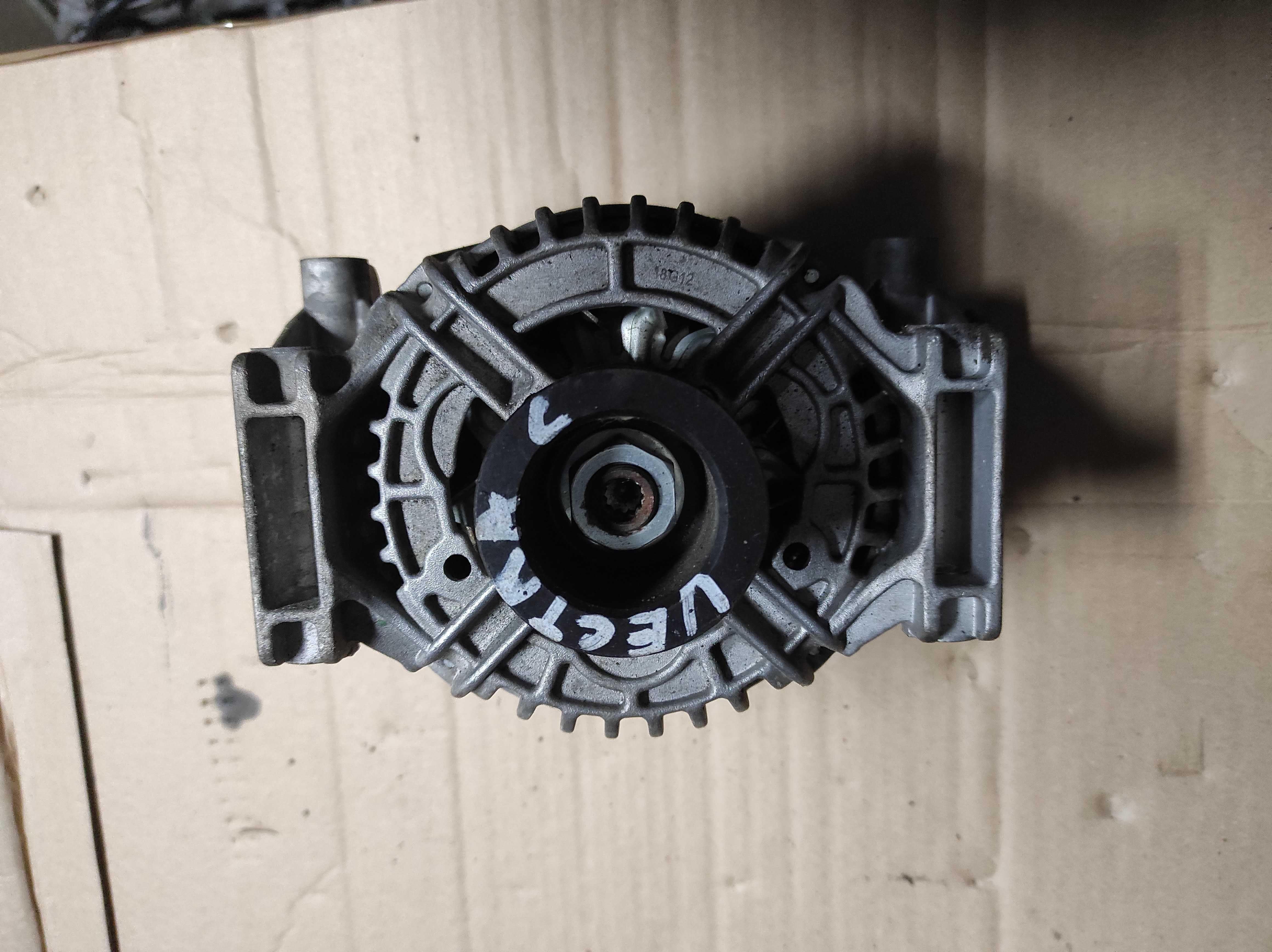 Alternator Opel Vectra C 2,0 2,2 16 V