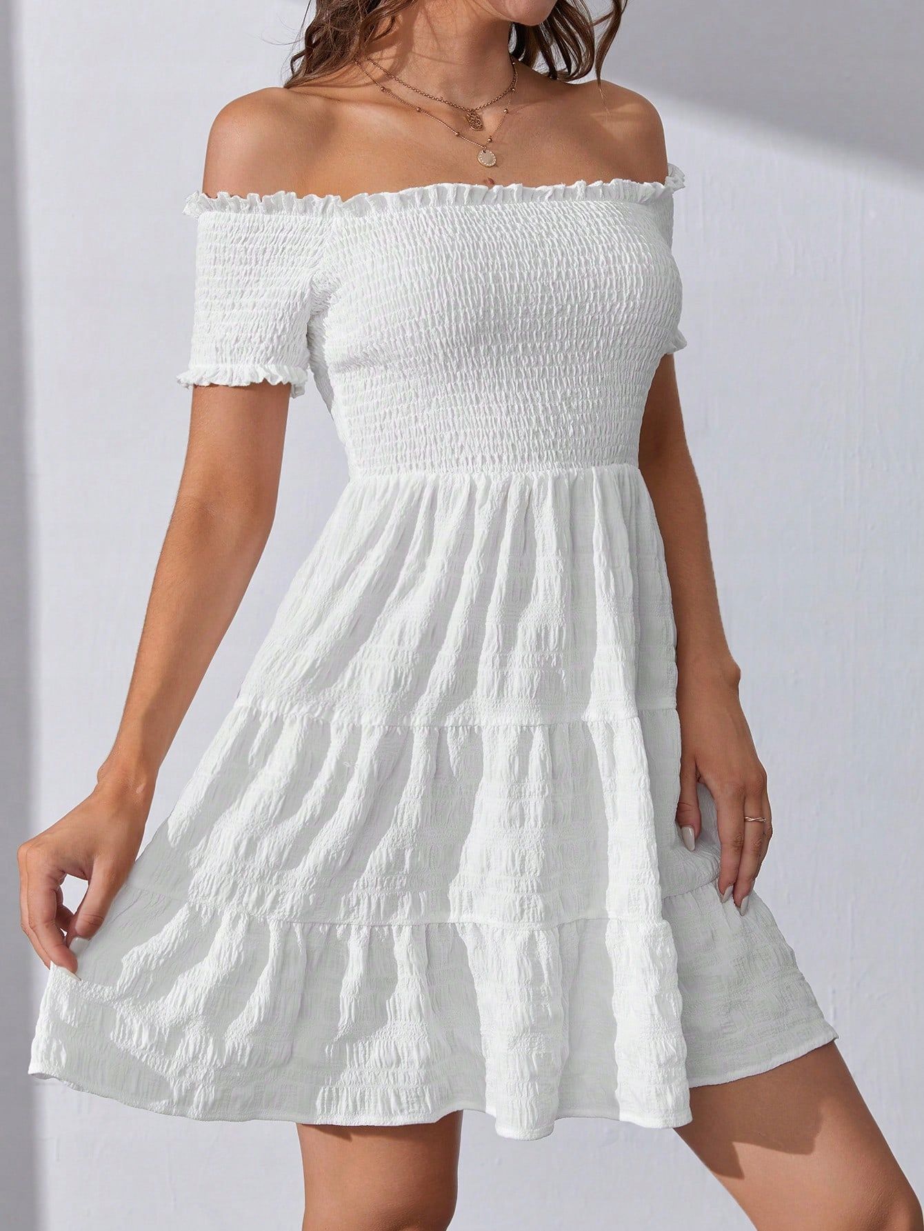 Sukienka Mini Z Elastycznym Dekoltem Tall Biała Casual Shein M 38